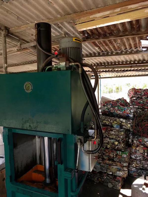 Mini Baler Marine Garbage Compactor Makabale Machinery